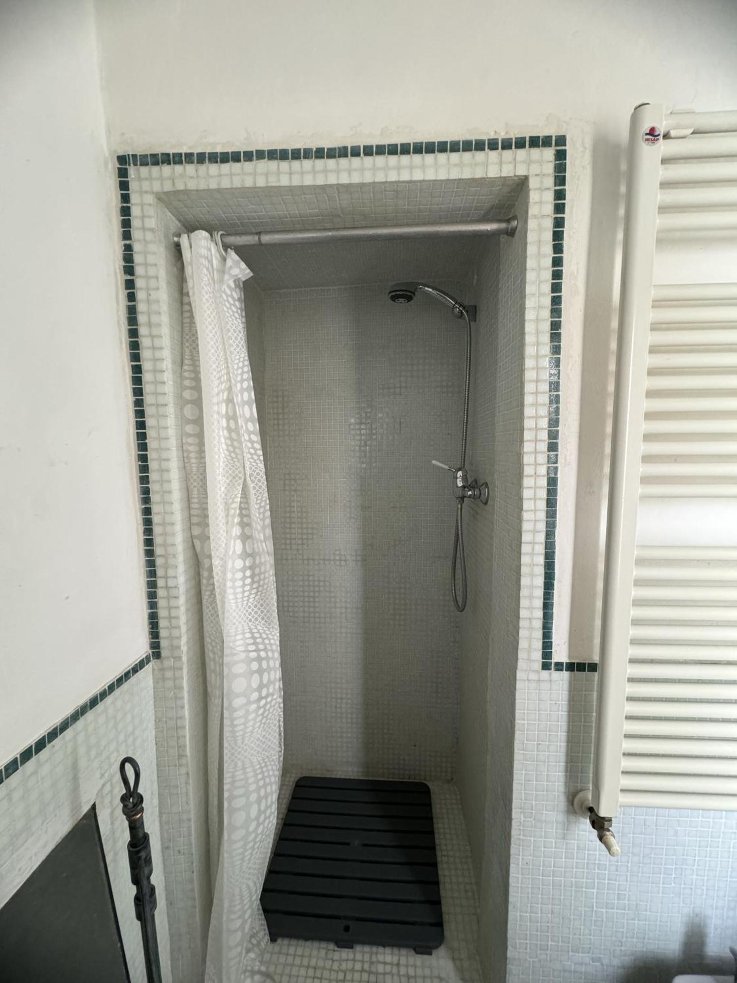 Maison Leone Apartment ราเวนนา ภายนอก รูปภาพ